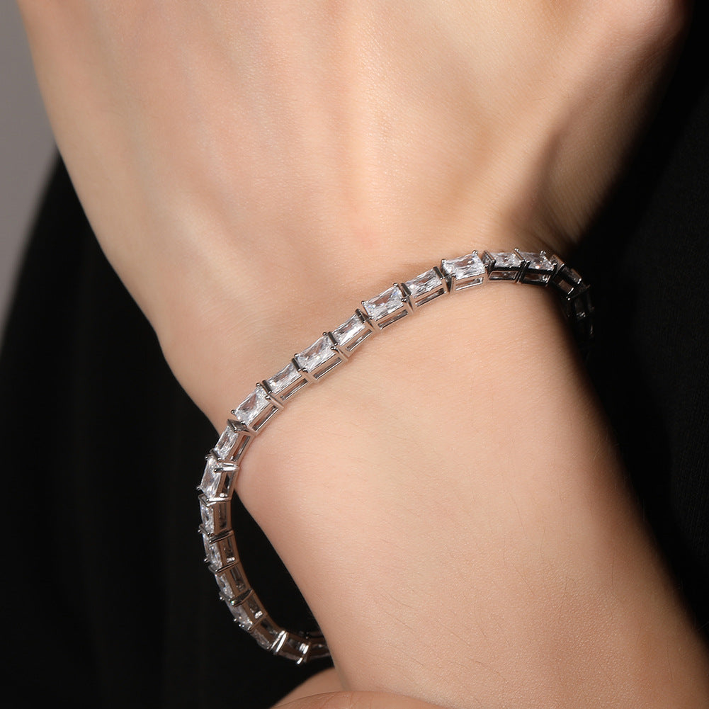 Hip-hop zircon-encrusted emerald color-matching tennis chain